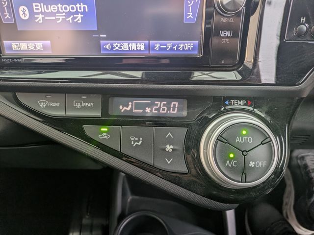 TOYOTA AQUA 2017 Image 31