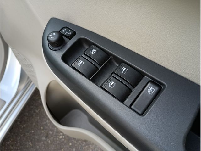 TOYOTA PASSO 4WD 2021 Image 31