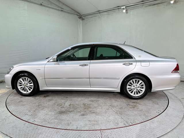 TOYOTA CROWN SEDAN 2005 Image 31