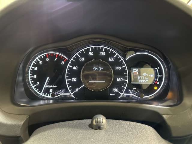 NISSAN NOTE 2015 Image 31