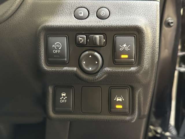 NISSAN NOTE 2015 Image 31