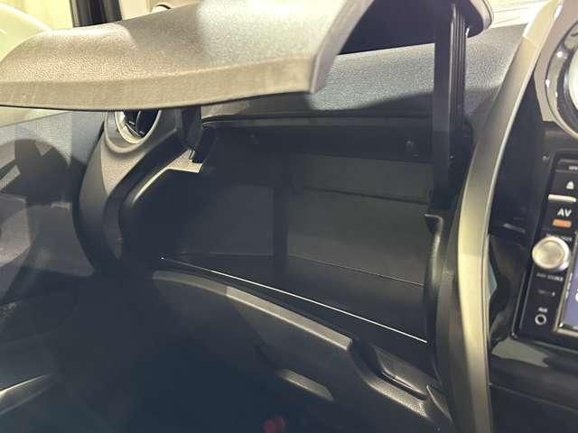 NISSAN NOTE 2015 Image 31