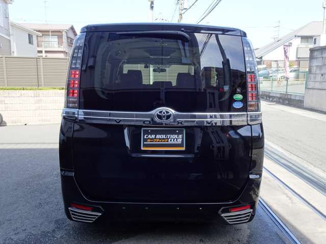 TOYOTA VOXY 2016 Image 31