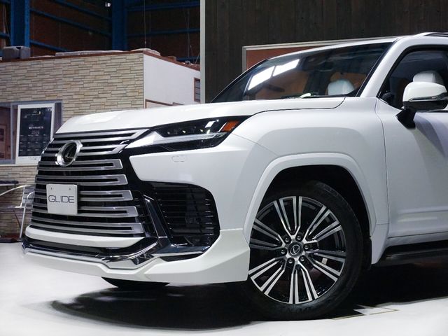 TOYOTA LEXUS LX570 AWD 2023 Image 31