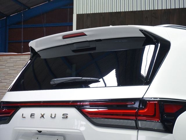 TOYOTA LEXUS LX570 AWD 2023 Image 31