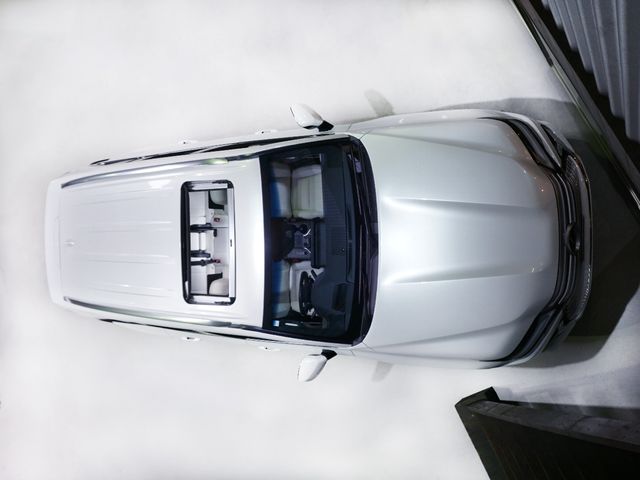 TOYOTA LEXUS LX570 AWD 2023 Image 31