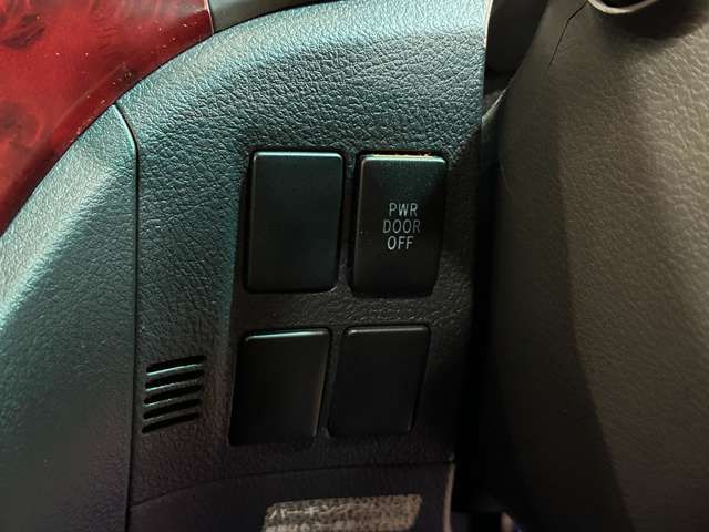 TOYOTA VELLFIRE 2010 Image 31