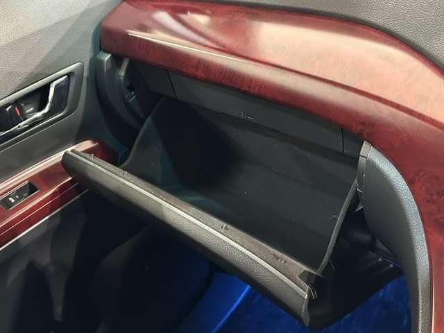 TOYOTA VELLFIRE 2010 Image 31