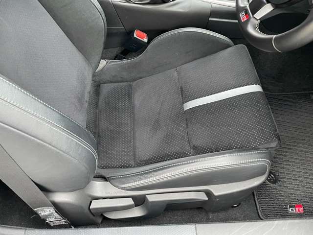 TOYOTA GR86 2022 Image 31