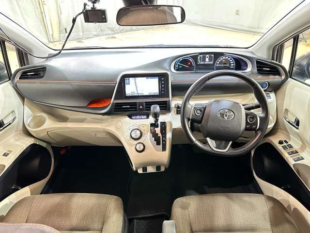 TOYOTA SIENTA HYBRID 2016 Image 31