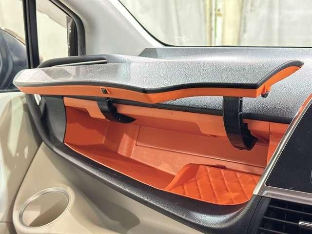 TOYOTA SIENTA HYBRID 2016 Image 31