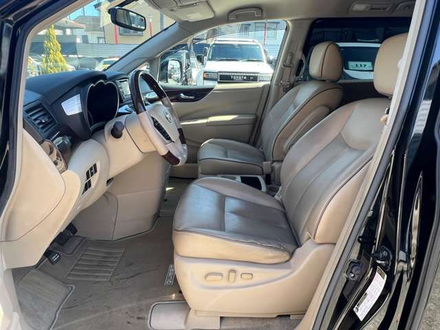 NISSAN QUEST 2012 Image 31