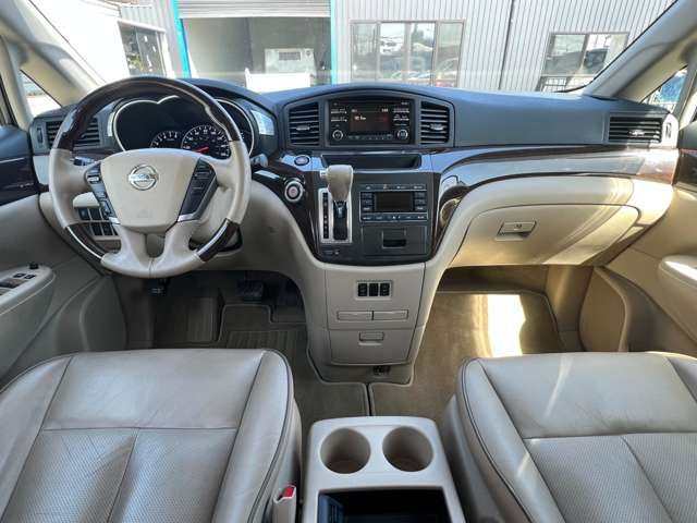 NISSAN QUEST 2012 Image 31