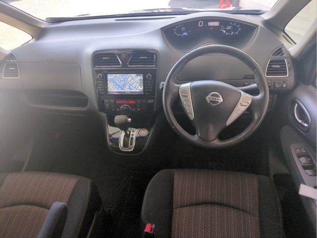 NISSAN SERENA  S-HYBRID 4WD 2014 Image 31