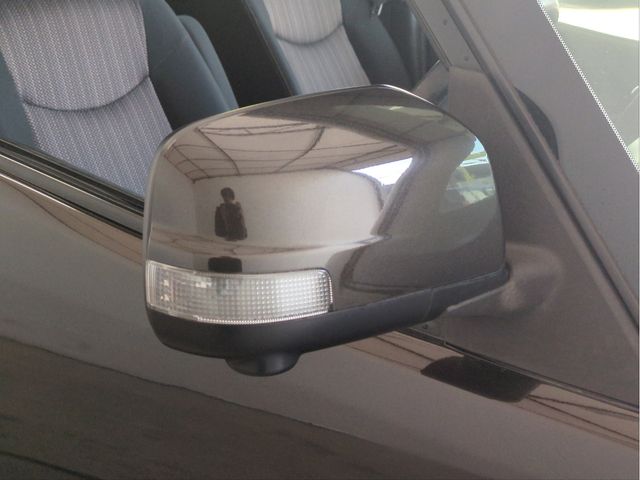 NISSAN SERENA  S-HYBRID 4WD 2014 Image 31