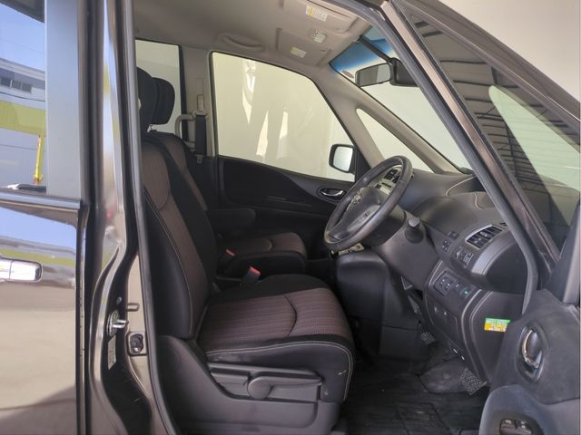 NISSAN SERENA  S-HYBRID 4WD 2014 Image 31