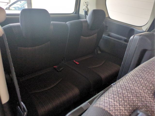 NISSAN SERENA  S-HYBRID 4WD 2014 Image 31