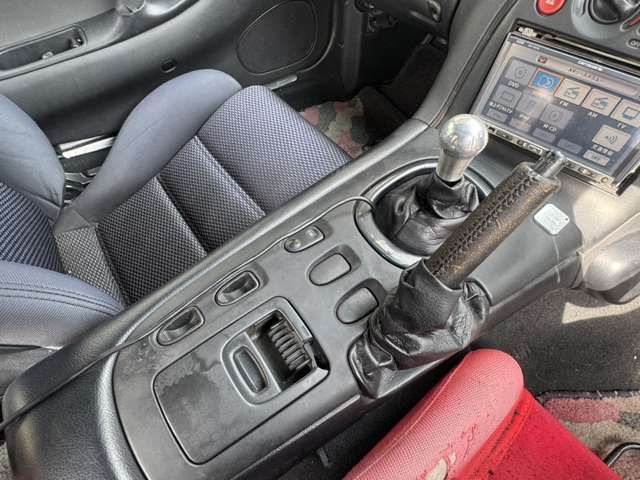 MAZDA RX-7 1997 Image 31