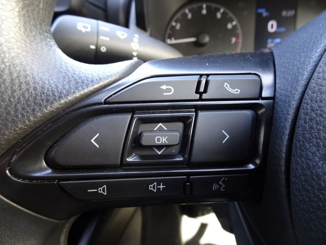 TOYOTA YARIS 2024 Image 31