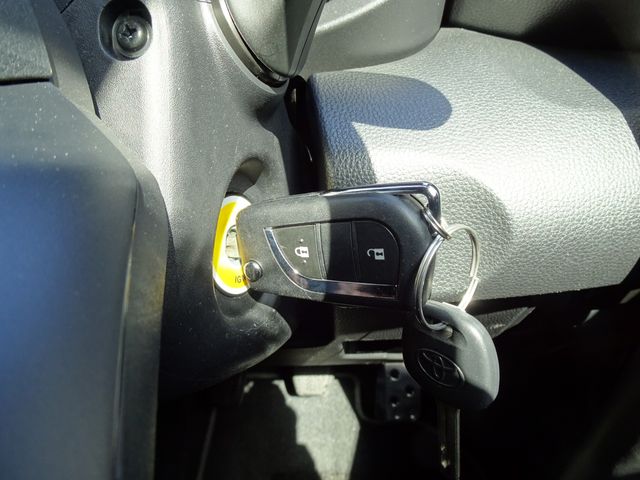 TOYOTA YARIS 2024 Image 31