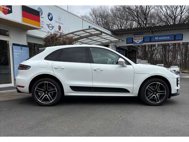 PORSCHE MACAN 2019 Image 31
