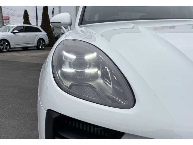 PORSCHE MACAN 2019 Image 31