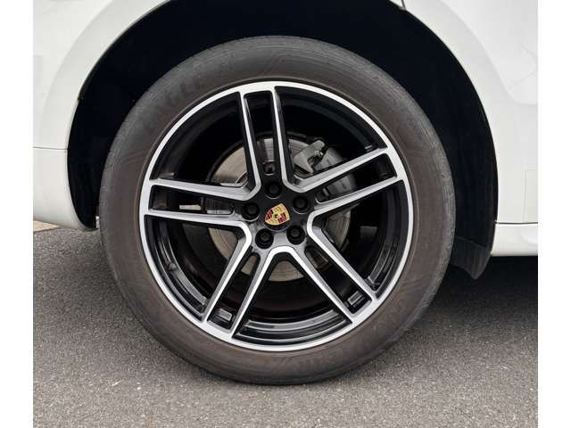 PORSCHE MACAN 2019 Image 31