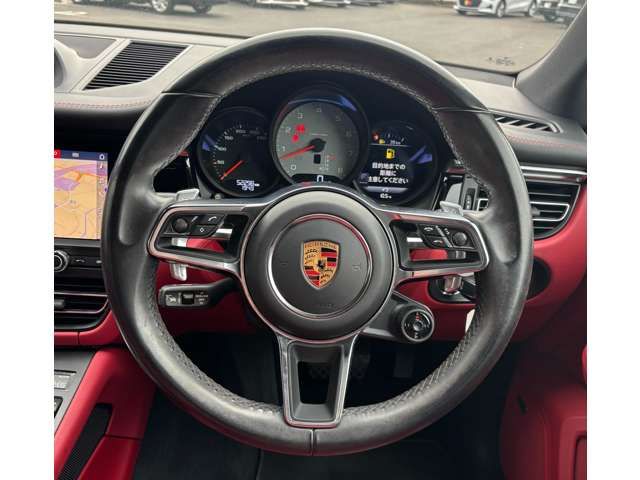 PORSCHE MACAN 2019 Image 31