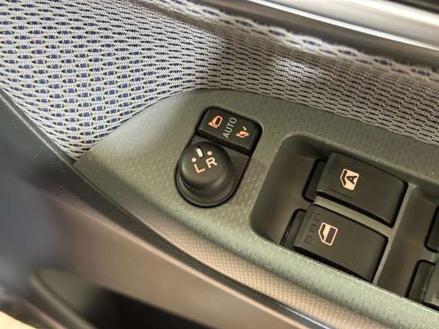 DAIHATSU MOVE CUSTOM 2015 Image 31