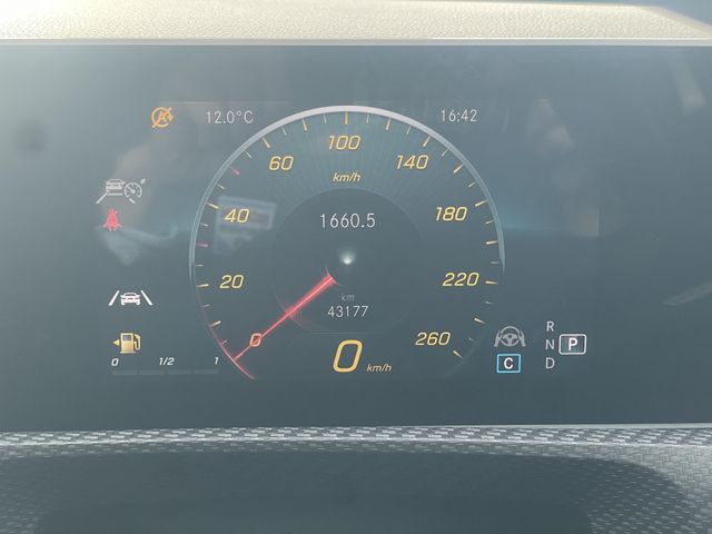 MERCEDES BENZ A CLAS 2019 Image 31