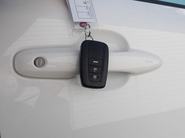 TOYOTA COROLLA SEDAN HYBRID 2021 Image 31