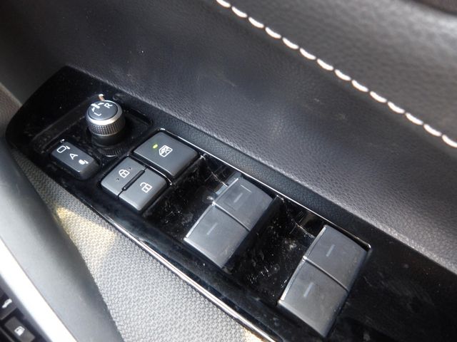 TOYOTA COROLLA SEDAN HYBRID 2021 Image 31