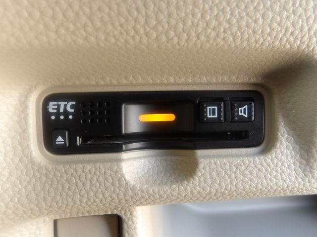 HONDA N BOX 2020 Image 31