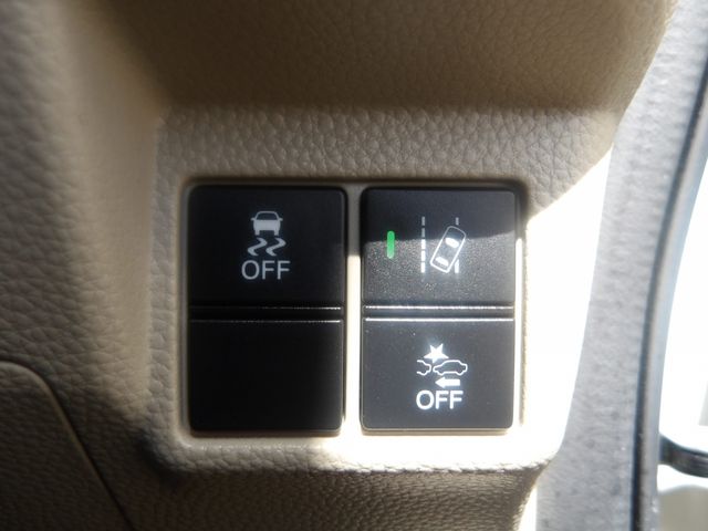 HONDA N BOX 2020 Image 31