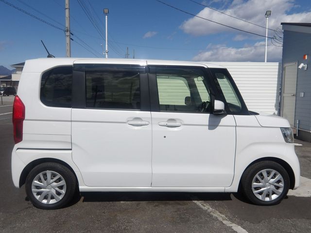 HONDA N BOX 2020 Image 31