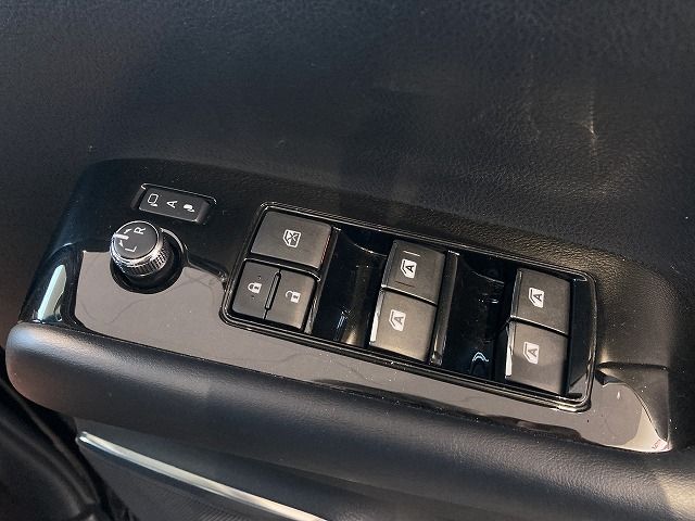 TOYOTA ALPHARD 4WD 2020 Image 31