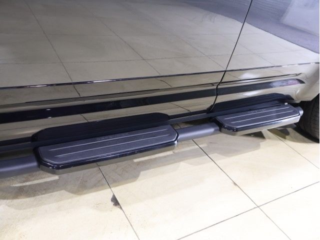 ROVER DEFENDER 2023 Image 31