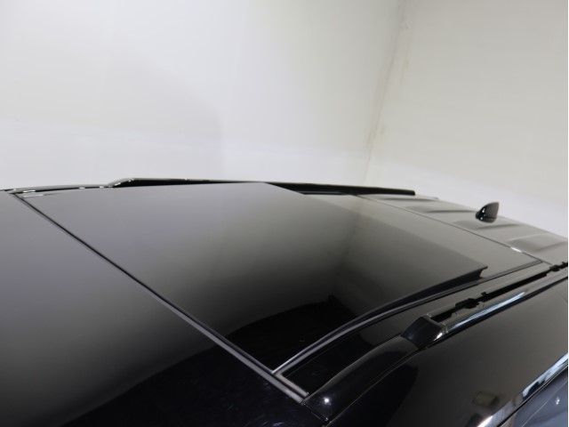 ROVER DEFENDER 2023 Image 31