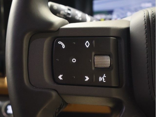 ROVER DEFENDER 2023 Image 31