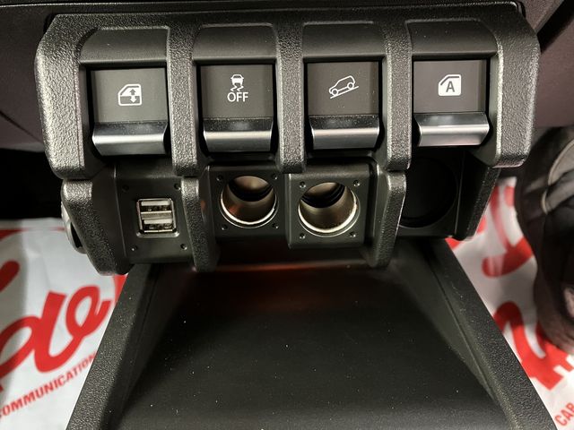 SUZUKI JIMNY 4WD 2024 Image 31