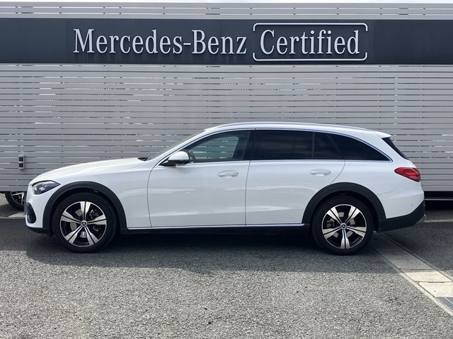 MERCEDES BENZ C CLAS 2022 Image 31