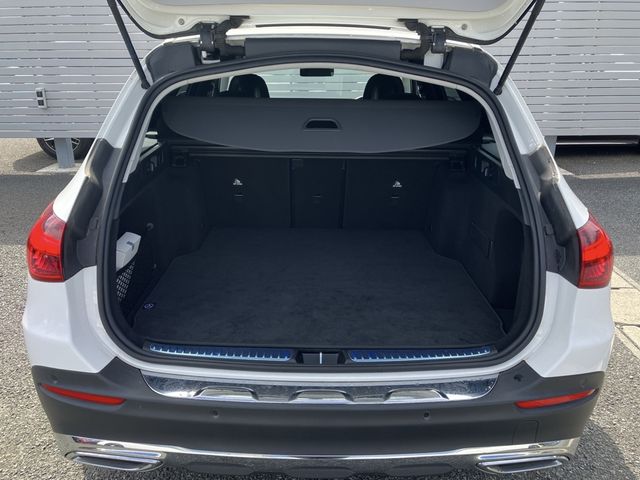 MERCEDES BENZ C CLAS 2022 Image 31