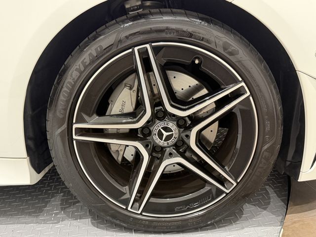 MERCEDES BENZ CLS CL 2024 Image 31