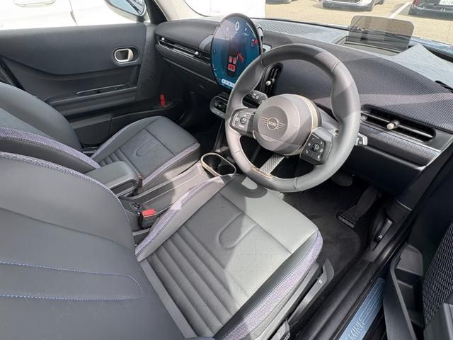 BMW MINI COOPER 5DOOR 2025 Image 31