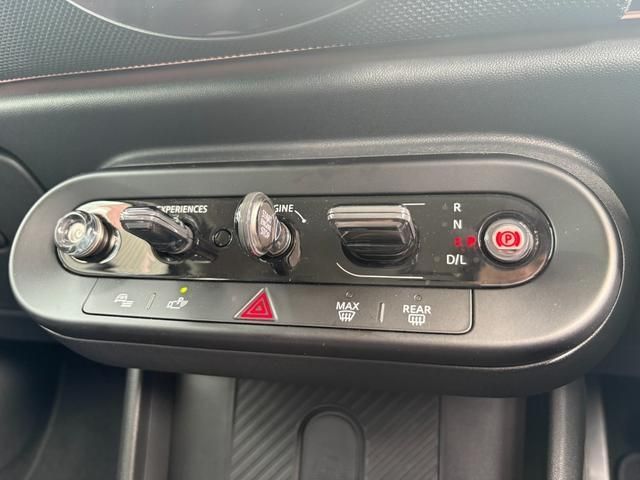 BMW MINI COOPER 5DOOR 2025 Image 31