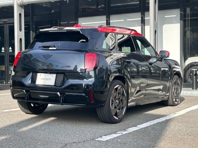 BMW MINI ACEMAN 2025 Image 31