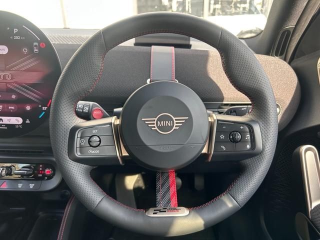 BMW MINI ACEMAN 2025 Image 31