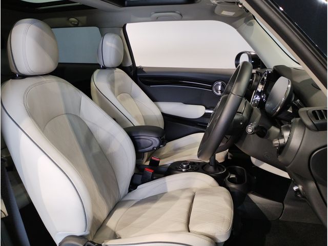 BMW MINI COOPER S 2022 Image 31