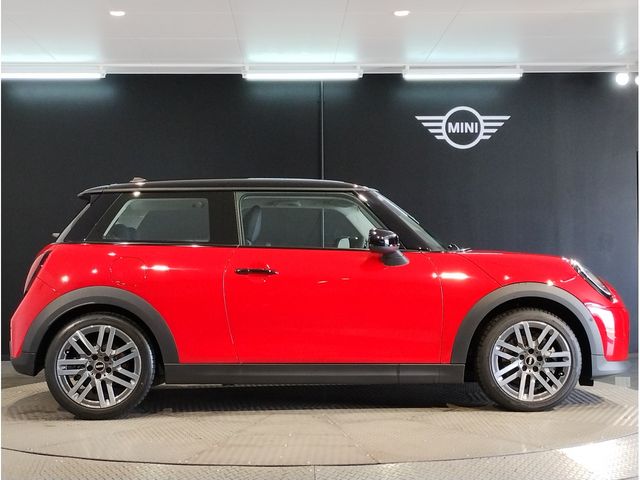 BMW MINI COOPER 2024 Image 31