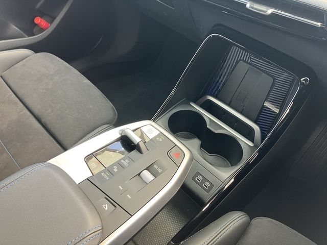 BMW 2SERIES ACTIVE T 2025 Image 31